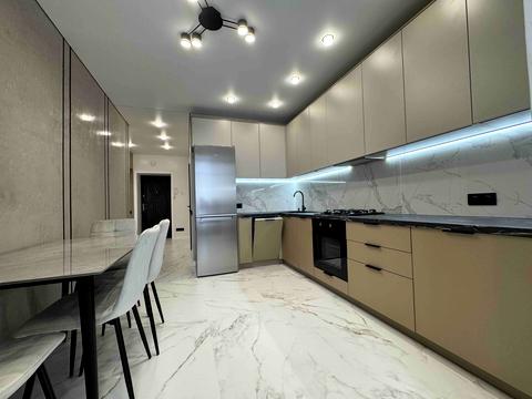 квартира за адресою Степана Бандери вул., 32/2