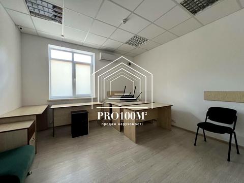 комерційна за адресою Старонаводницька вул., 3б