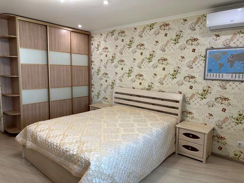 квартира по адресу Віктора Йови ул., 3