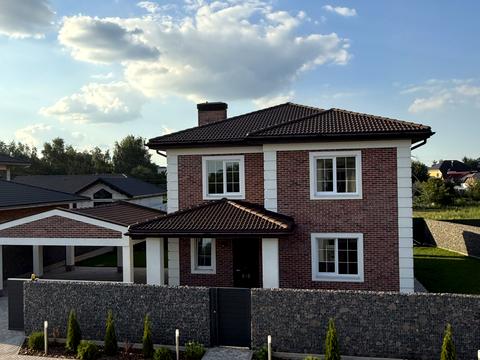 будинок за адресою Приозерна вул.