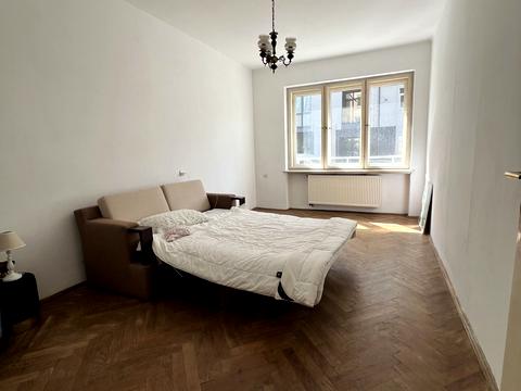 квартира по адресу Снопковская ул., 19