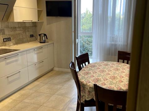 квартира по адресу Французский бульв., 26/2