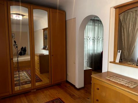 квартира за адресою Рівне, Степана Бандери вул., 19