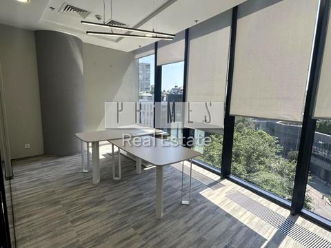 комерційна за адресою Болсуновська вул. (Сергія Струтинського), 13