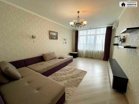 квартира за адресою Авіаконструктора Ігоря Сікорського вул. (Танкова), 4-Б