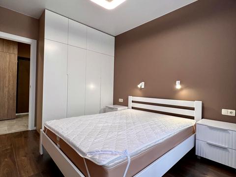 квартира за адресою Салютна вул., 2-Б