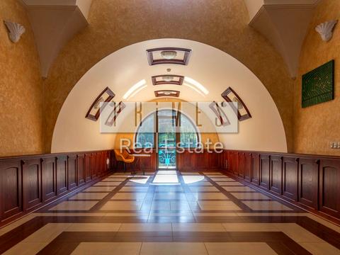 комерційна за адресою Курортна вул. (Великого Жовтня), 25