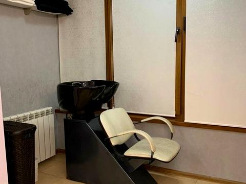 комерційна за адресою Миколи Бажана просп., 32