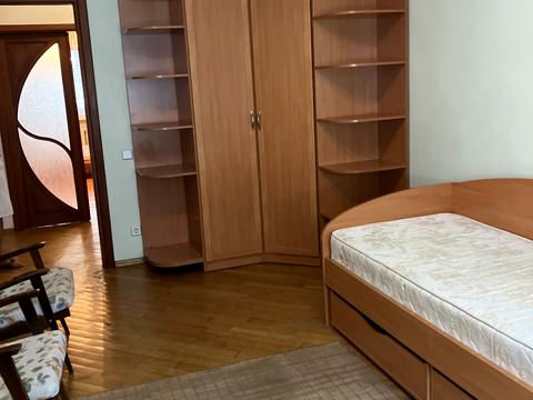 квартира за адресою Академічна вул. (Піонерська), 1