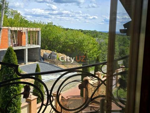 дом по адресу провулок Крайній