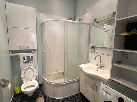 квартира за адресою Вишнева вул., 5