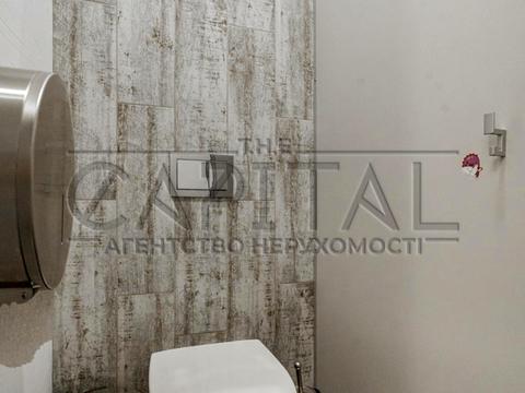комерційна за адресою Велика Васильківська вул. (Червоноармійська), 5