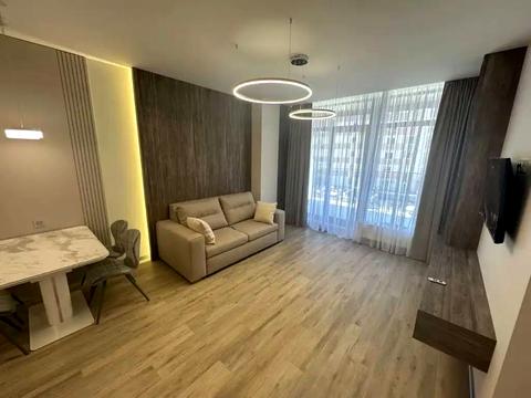 квартира по адресу Кучеревського бульв., 1