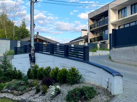 будинок за адресою Озерна, 8ж