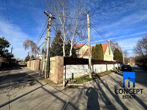 будинок за адресою Садова