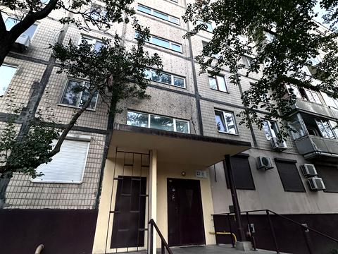 квартира за адресою Героїв просп., 12