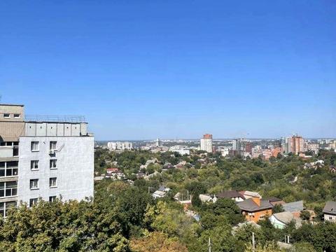 квартира за адресою Полігонна вул. (Погребняка), 18