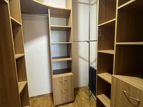 квартира за адресою Симиренків вул., 5