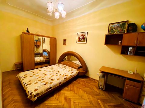 квартира по адресу Поповича ул., 3