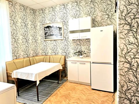 квартира за адресою Інститутська вул., 24/7