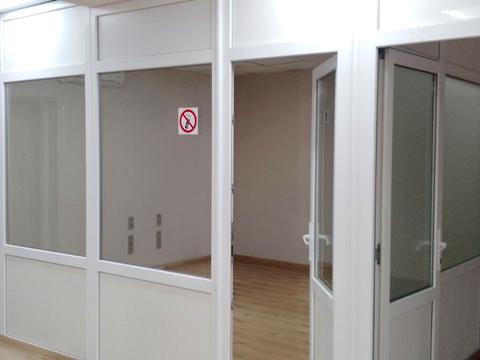 комерційна за адресою Болсуновська вул. (Сергія Струтинського), 8