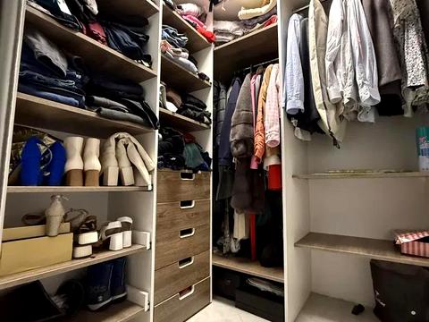 квартира за адресою Залізнична вул., 55