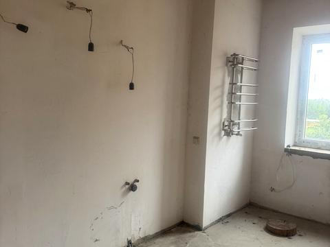 будинок за адресою Квітнева, 11