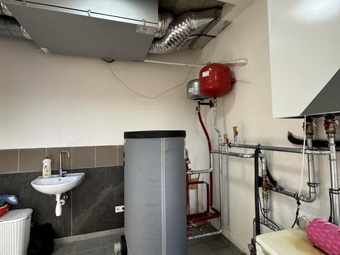 будинок за адресою Сонячна вул., 49