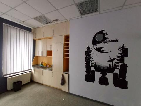 комерційна за адресою Нетеченська вул., 25