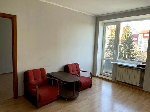 квартира за адресою Броварна вул., 16