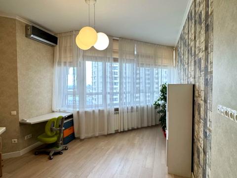 квартира за адресою Євгена Коновальця вул. (Щорса), 44