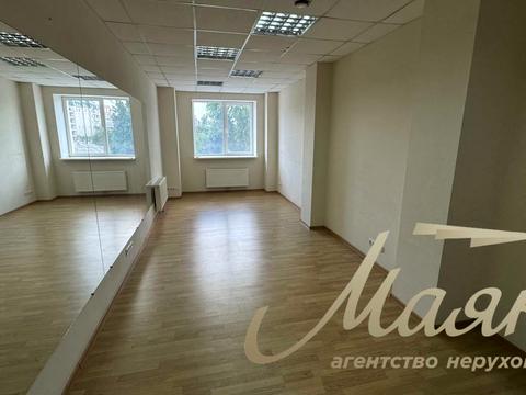 комерційна за адресою Ярославська вул., 56