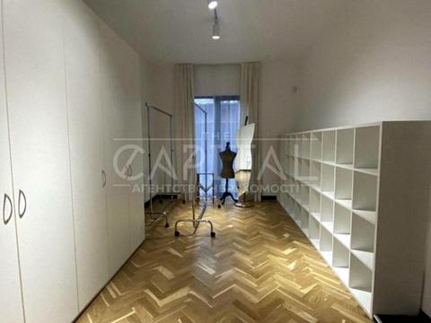 будинок за адресою смт. Козин, Анатолія Солов'яненка вул.