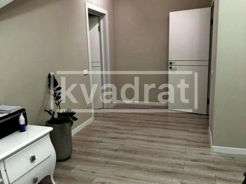 будинок за адресою Приозерна вул.