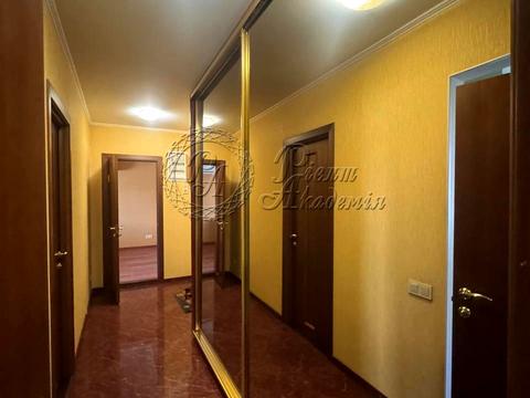квартира за адресою Академіка Глушкова просп., 33