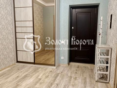 квартира за адресою В'ячеслава Чорновола вул., 9