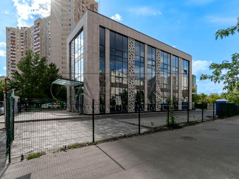 коммерческая по адресу Петра Григоренко просп., 10