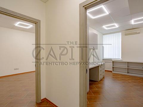коммерческая по адресу Саксаганского ул., 42