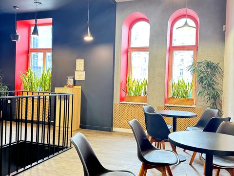 комерційна за адресою Басейна вул., 15