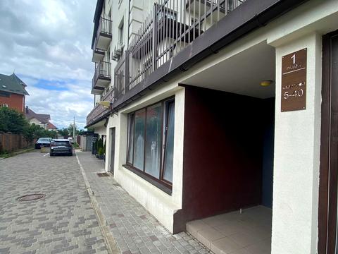 коммерческая по адресу Григорія Гуляницького ул., 35-В