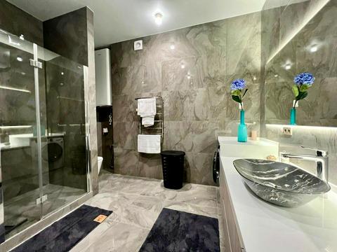 квартира по адресу Днепровская набережная ул., 18-А