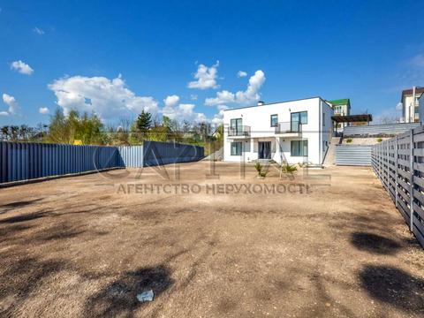 будинок за адресою Ягідна