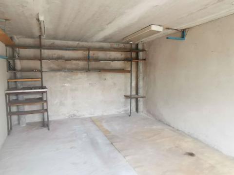 паркомісце за адресою Крайня вул., 15