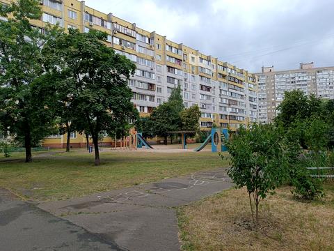 квартира за адресою Рональда Рейгана вул., 11-А