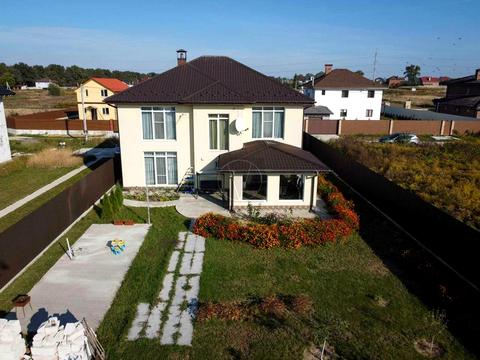 будинок за адресою с. Княжичі, дружби