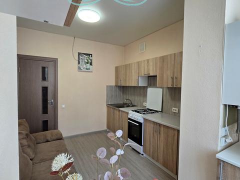 квартира за адресою Братська вул., 12