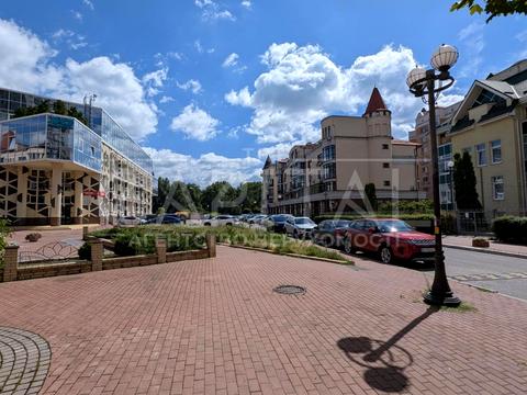 комерційна за адресою Оболонська набережна вул., 7