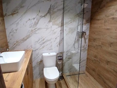 квартира за адресою Залізнична вул., 9