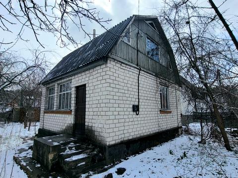 будинок за адресою Квітнева