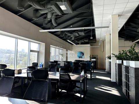 комерційна за адресою Сім'ї Прахових вул. (Гайдара), 58